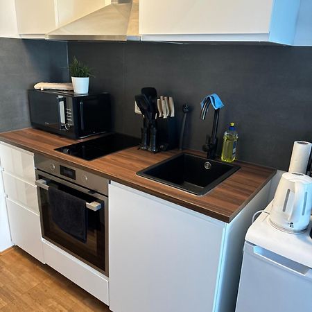 Moderne Ferienwohnung Mit Terrasse ヴュルツブルク エクステリア 写真